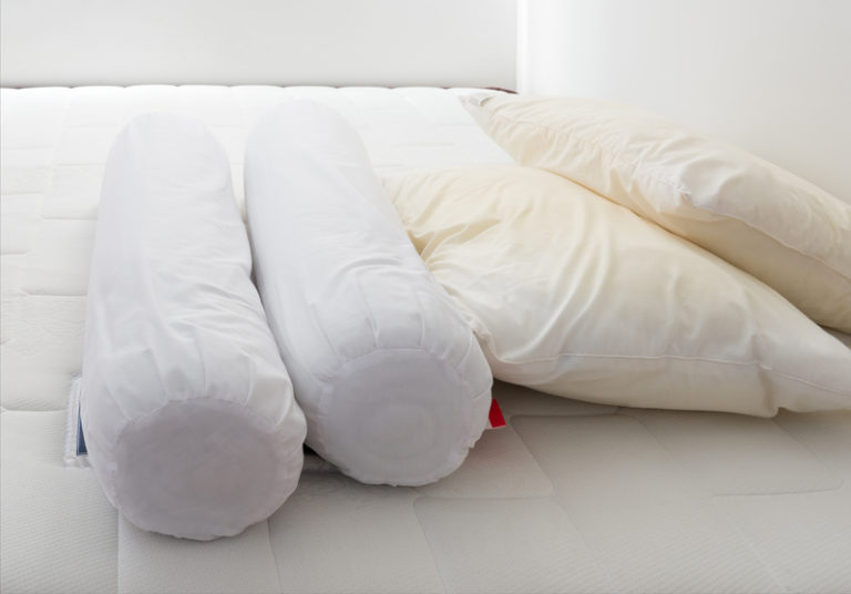 Pillow & Bolster Laundry & Dry Cleaning Singapore Washing Service